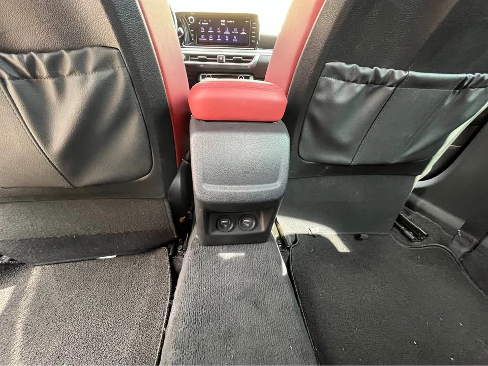 2022 Kia Optima/K5 - Image 10 of 13