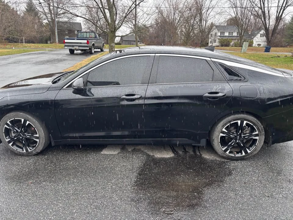 2022 Kia Optima/K5 - Image 2 of 4