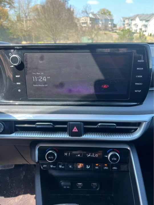 2022 Kia Optima/K5 - Image 13 of 15