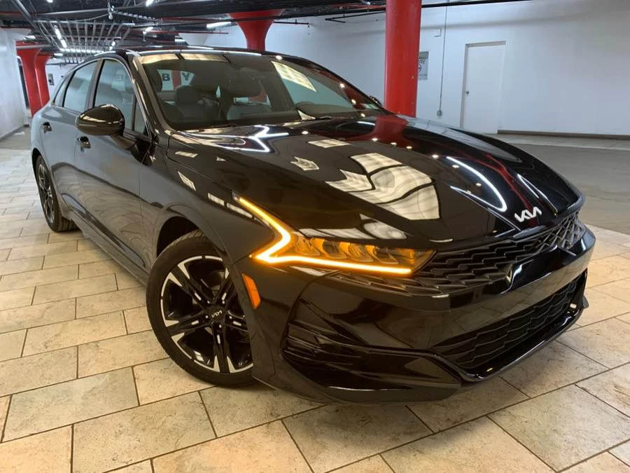 2022 Kia Optima/K5 - Image 2 of 14