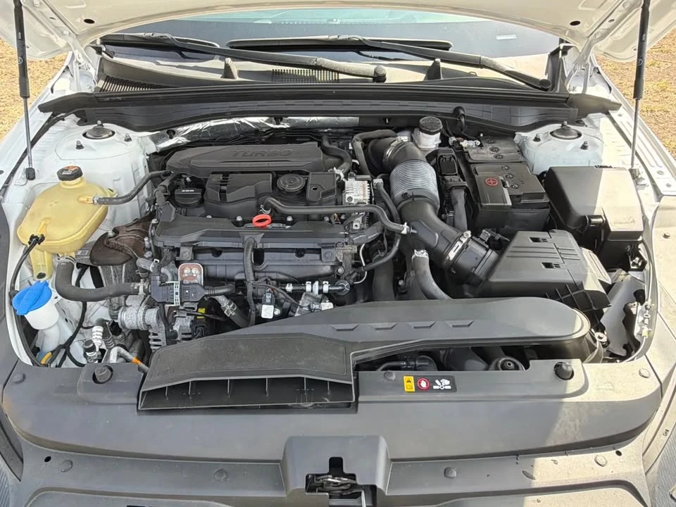 2022 Kia Optima/K5 - Image 8 of 20
