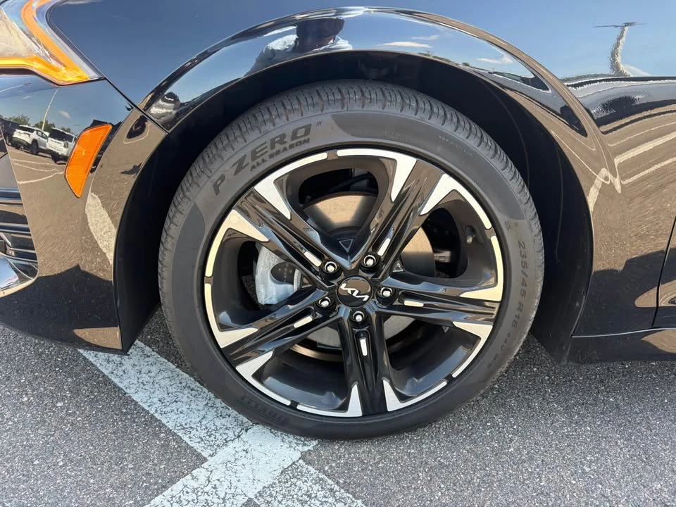 2022 Kia Optima/K5 - Image 8 of 10