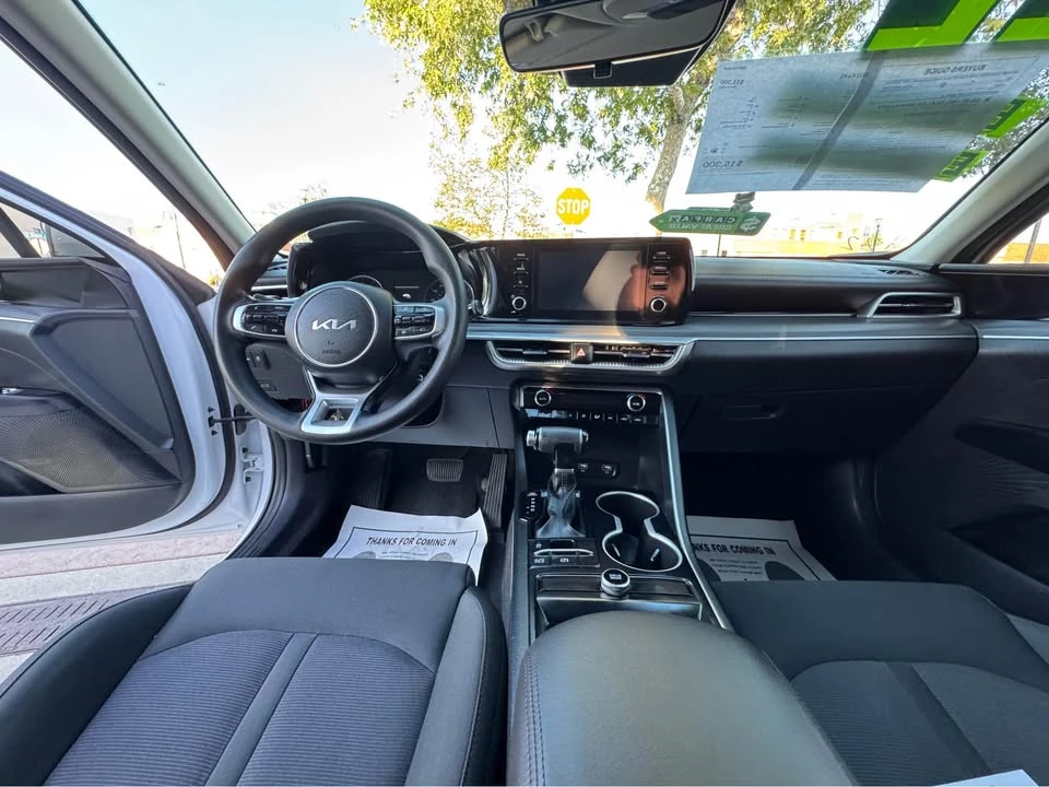 2022 Kia Optima/K5 - Image 16 of 20