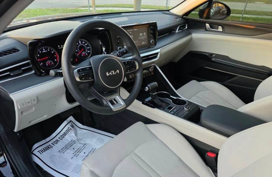 2022 Kia Optima/K5 - Image 14 of 14