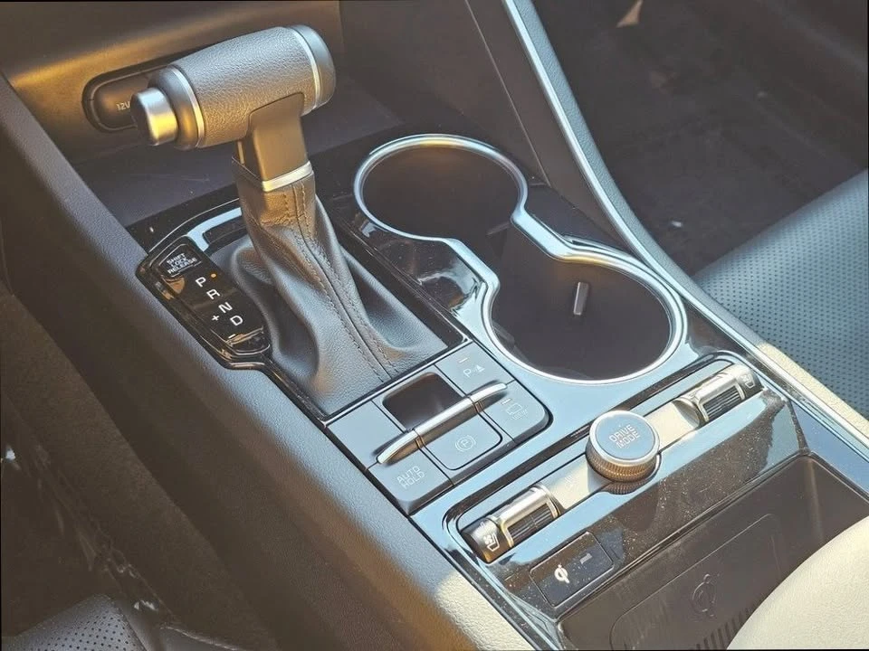 2022 Kia Optima/K5 - Image 13 of 16