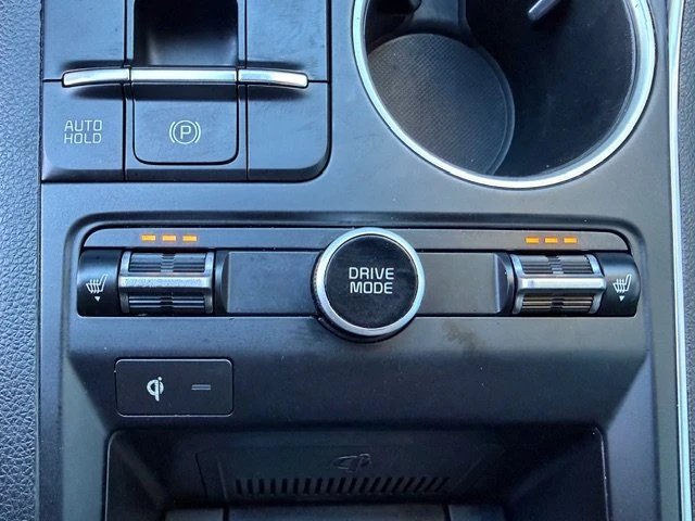 2022 Kia Optima/K5 - Image 16 of 18