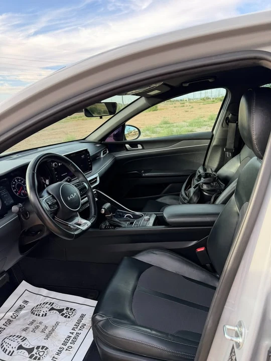 2022 Kia Optima/K5 - Image 9 of 11