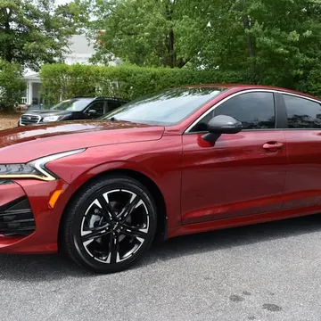 2022 Kia K5 GT Line