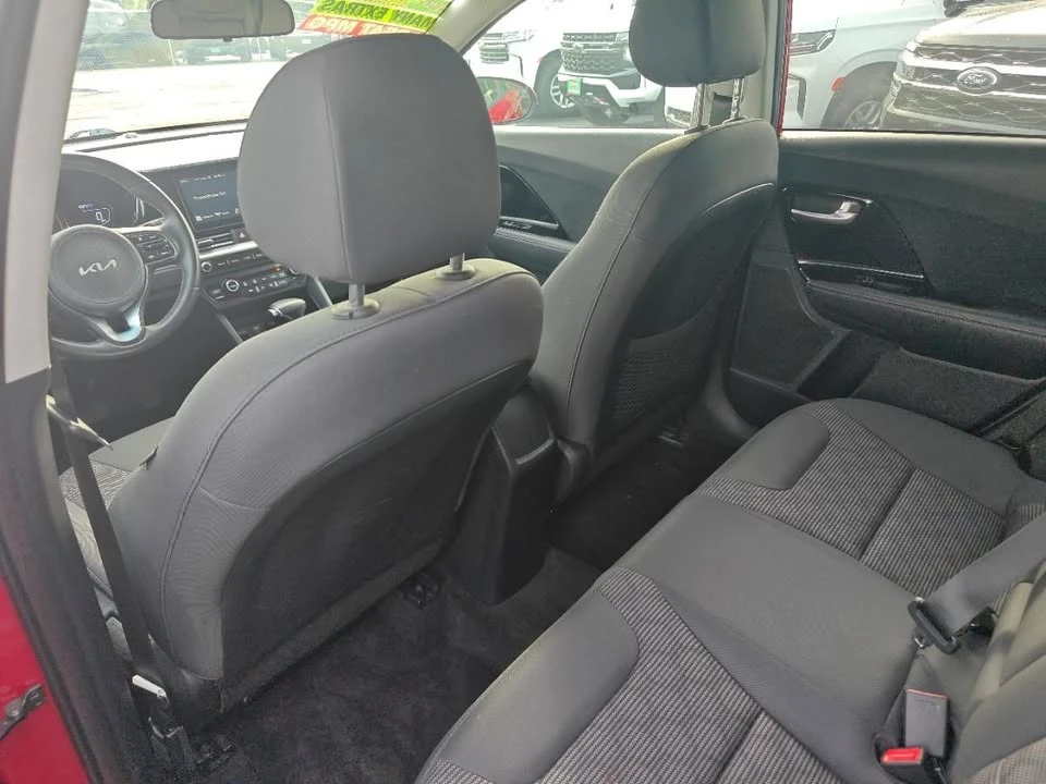 2022 Kia Niro - Image 10 of 19