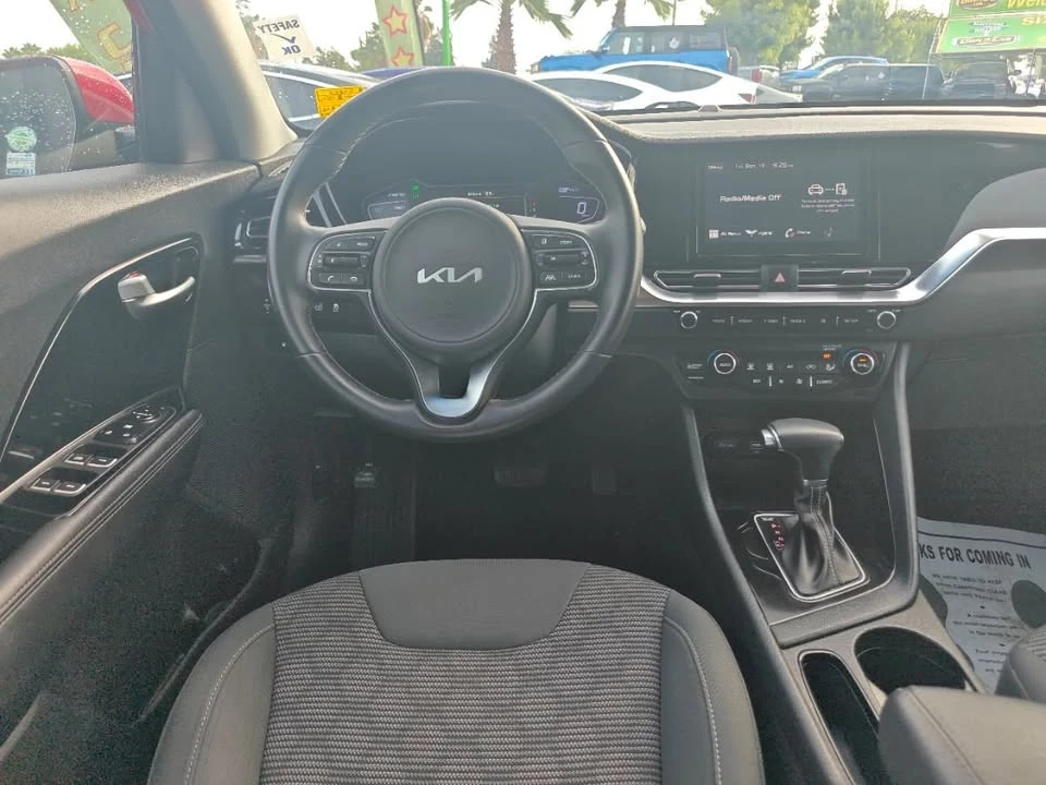 2022 Kia Niro - Image 14 of 19