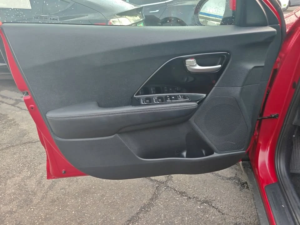 2022 Kia Niro - Image 4 of 19