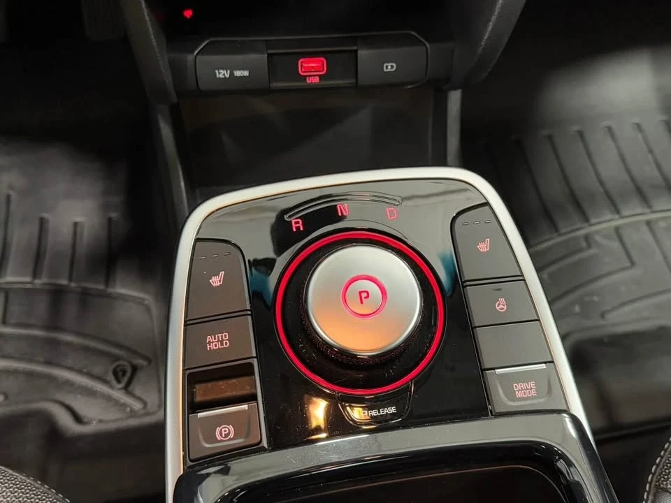 2022 Kia Niro - Image 13 of 20