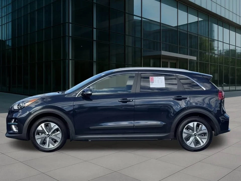2022 Kia Niro - Image 2 of 20