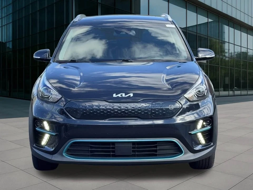 2022 Kia Niro - Image 8 of 20