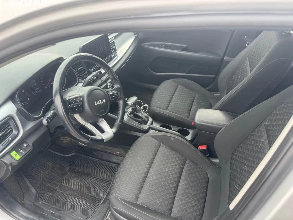 2022 Kia Rio - Image 5 of 6