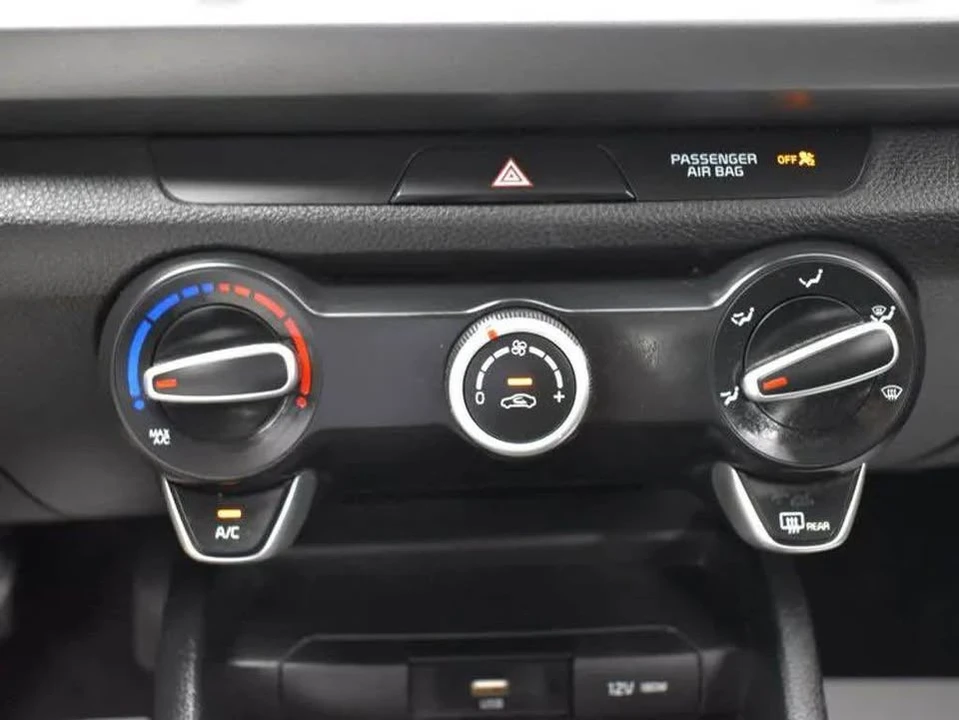 2022 Kia Rio - Image 13 of 15