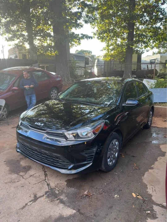 2022 Kia Rio - Image 3 of 8