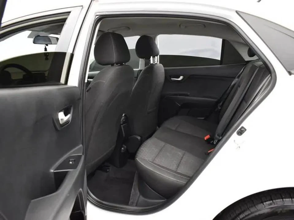 2022 Kia Rio - Image 8 of 15