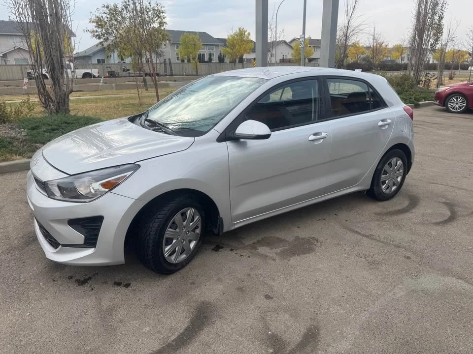 2022 Kia Rio - Image 2 of 6