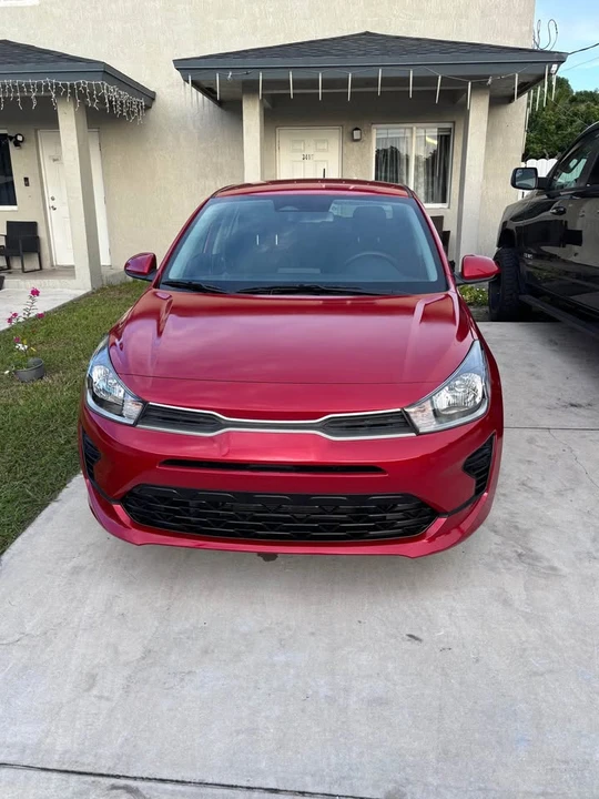 2022 Kia Rio - Image 3 of 8