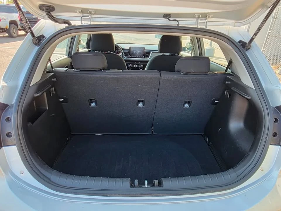 2022 Kia Rio - Image 10 of 12