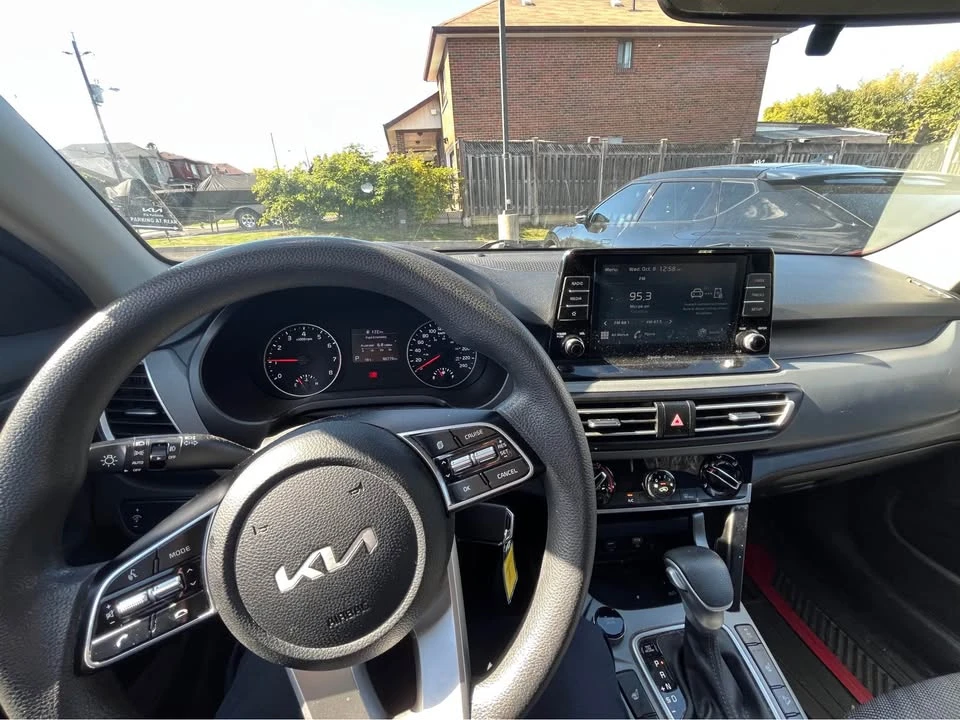 2022 Kia Seltos - Image 7 of 8