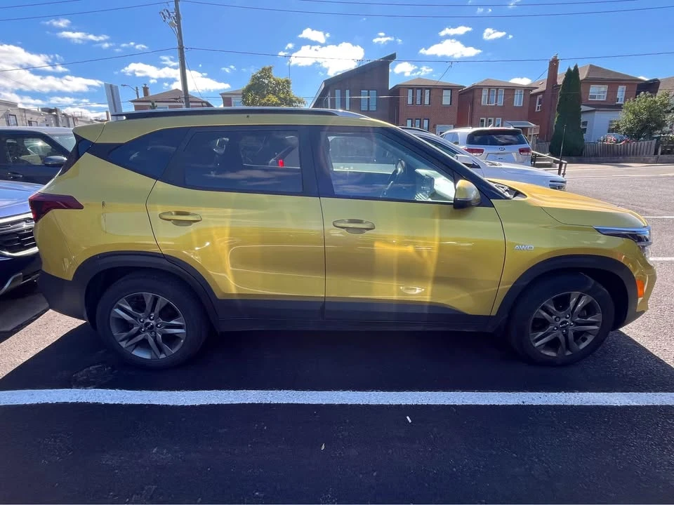 2022 Kia Seltos - Image 2 of 8