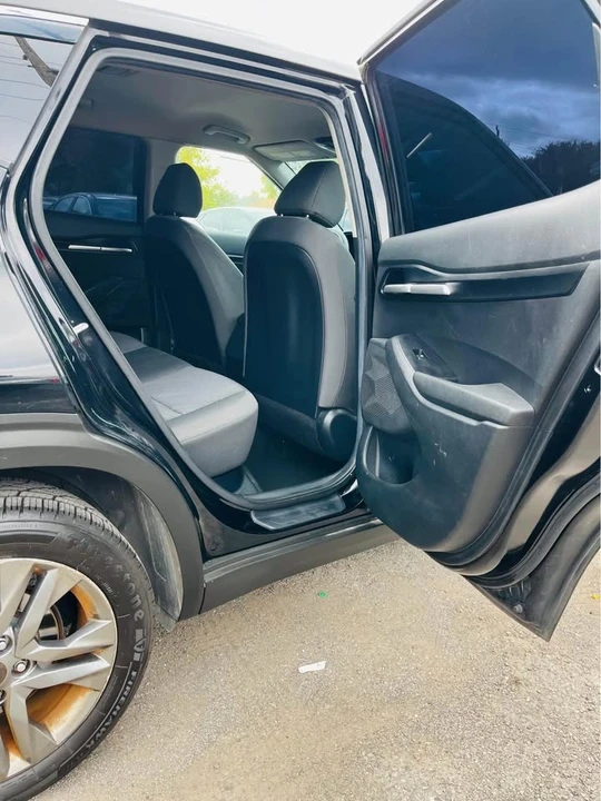 2022 Kia Seltos - Image 8 of 14