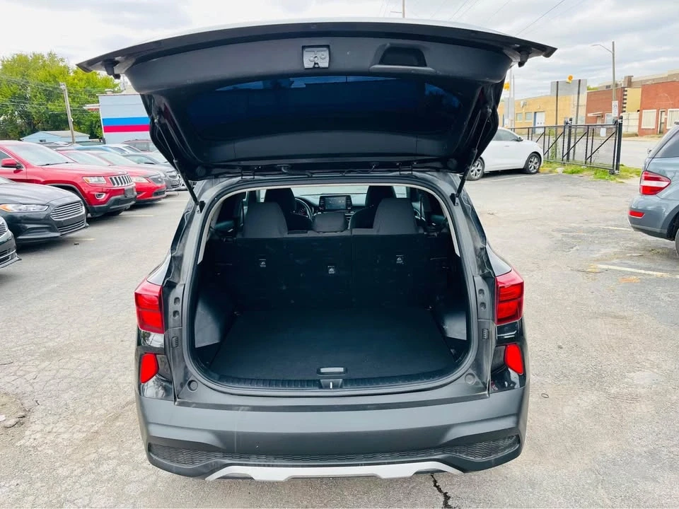 2022 Kia Seltos - Image 9 of 14