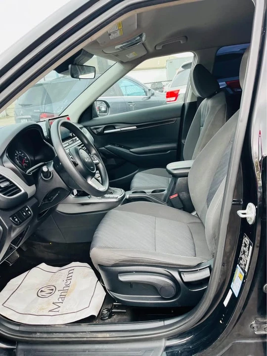 2022 Kia Seltos - Image 13 of 14