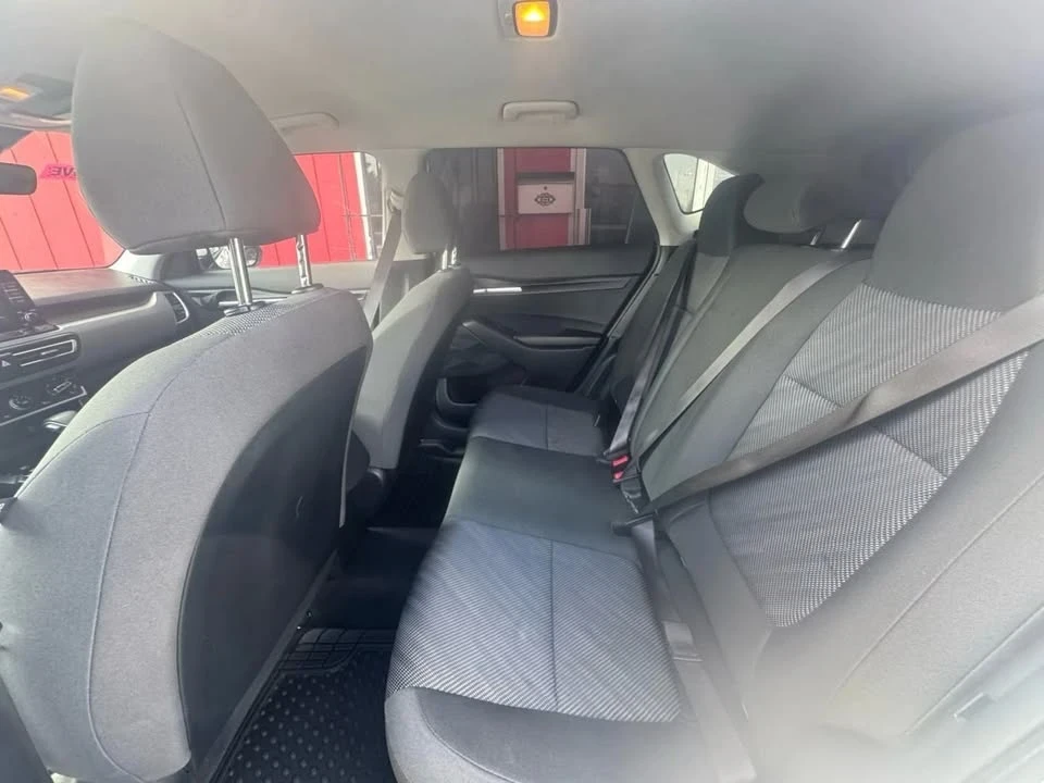 2022 Kia Seltos - Image 9 of 10