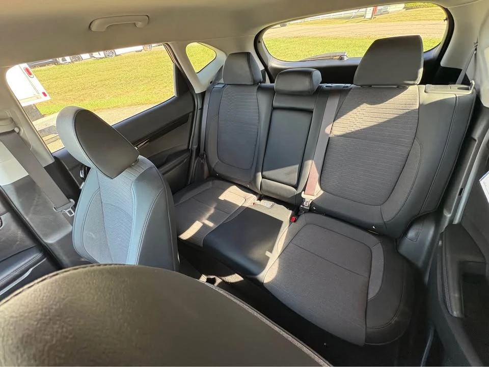 2022 Kia Seltos - Image 10 of 11