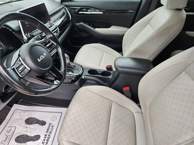 2022 Kia Seltos - Image 6 of 19