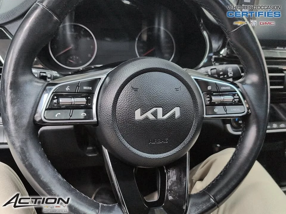 2022 Kia Seltos - Image 11 of 20