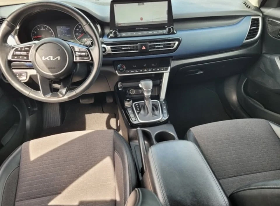 2022 Kia Seltos - Image 9 of 12