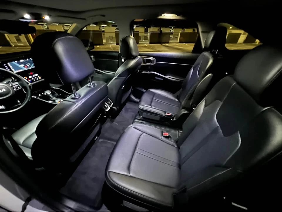 2022 Kia Sorento - Image 6 of 7
