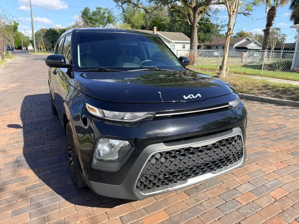 2022 Kia Soul - Image 7 of 19