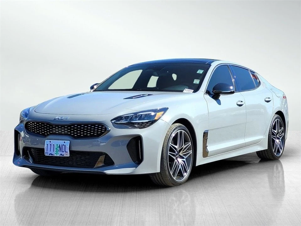 2022 Kia Stinger - Image 2 of 20