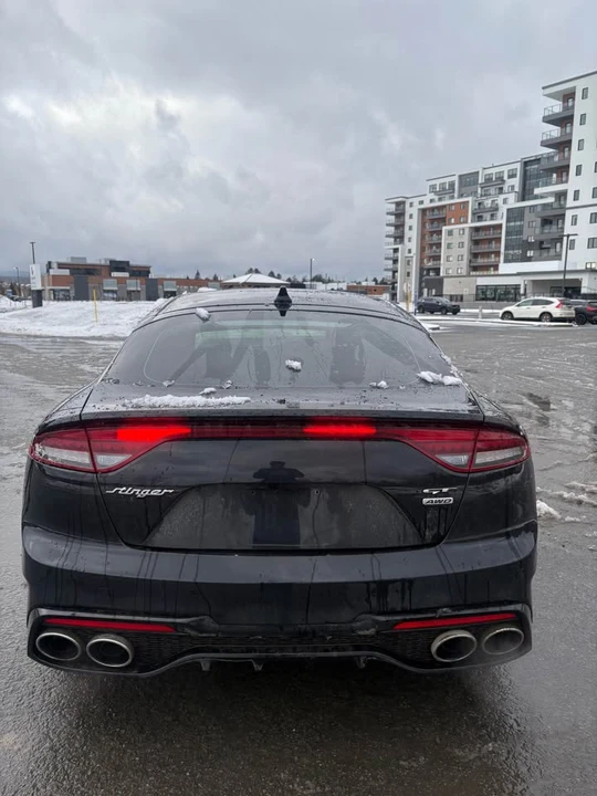 2022 Kia Stinger - Image 5 of 11