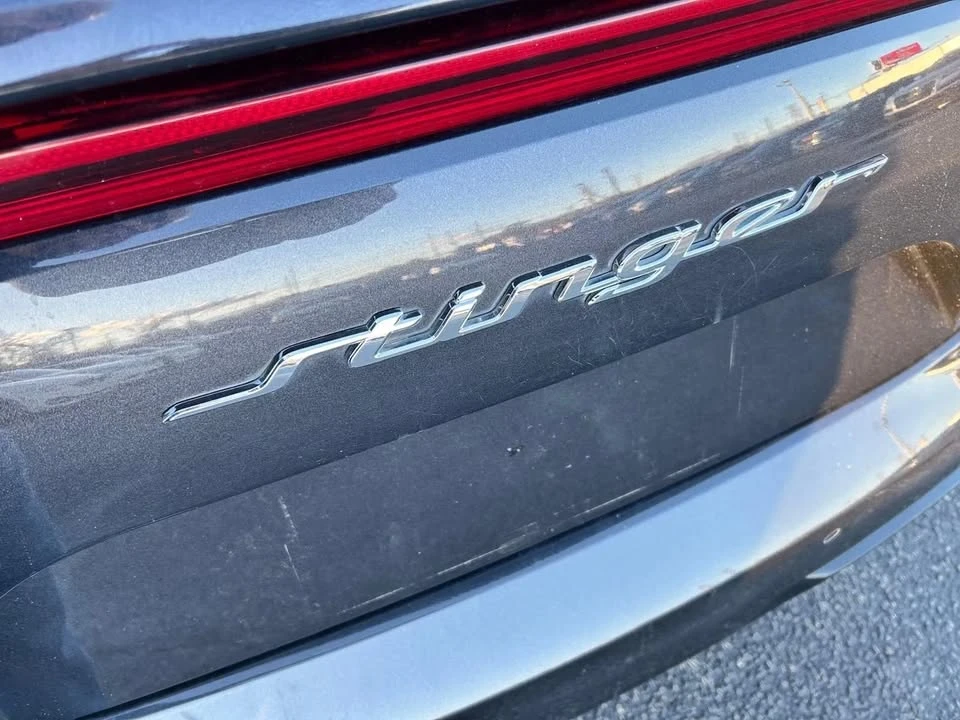 2022 Kia Stinger - Image 7 of 19
