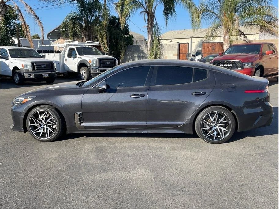 2022 Kia Stinger - Image 2 of 20