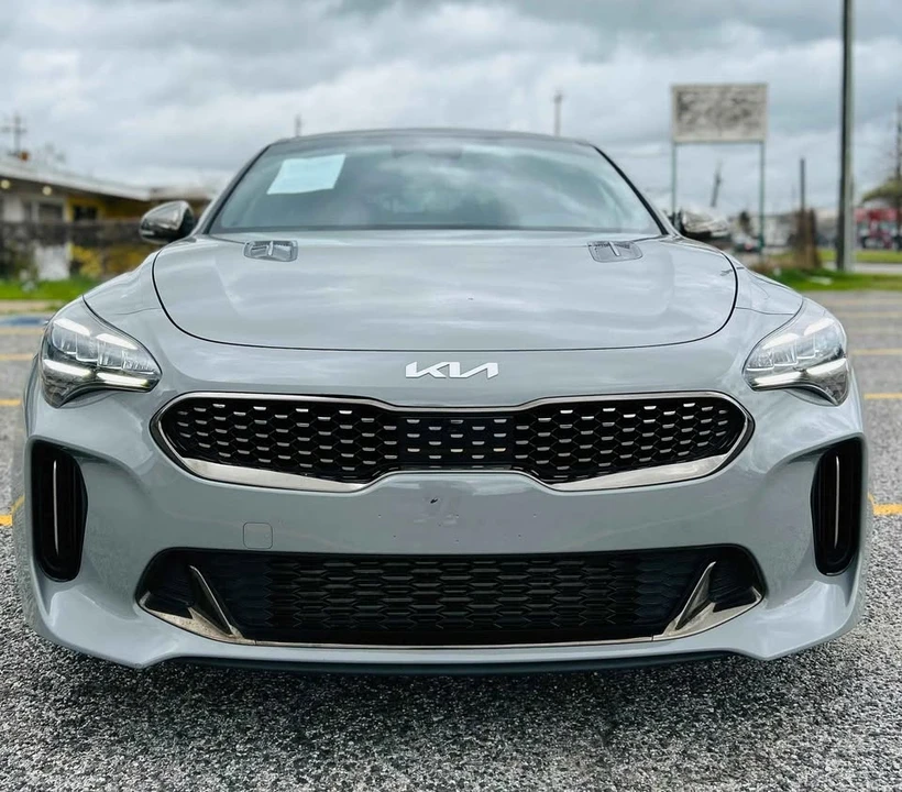 2022 Kia Stinger - Image 5 of 11