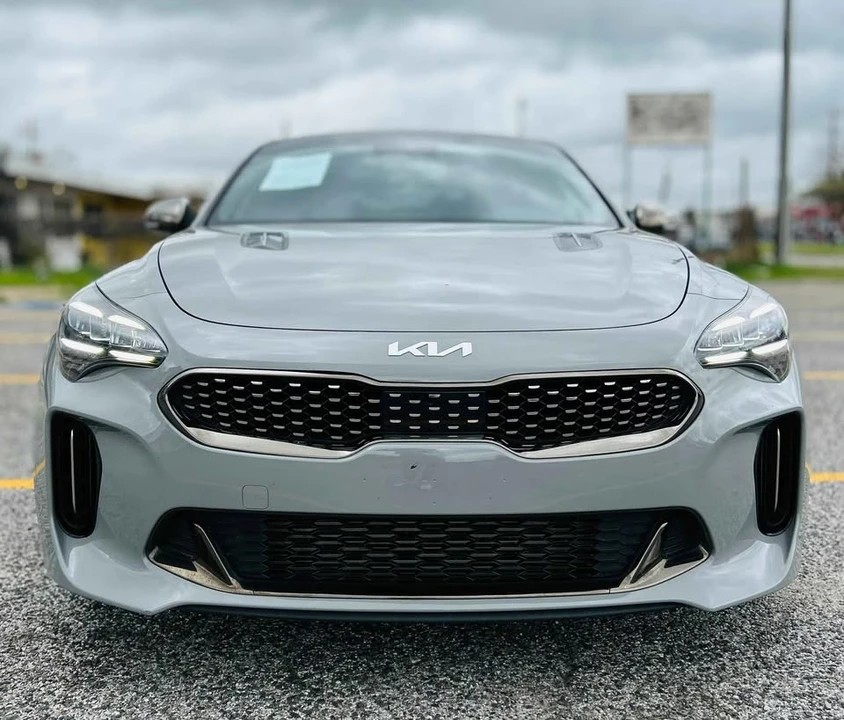 2022 Kia Stinger - Image 6 of 11