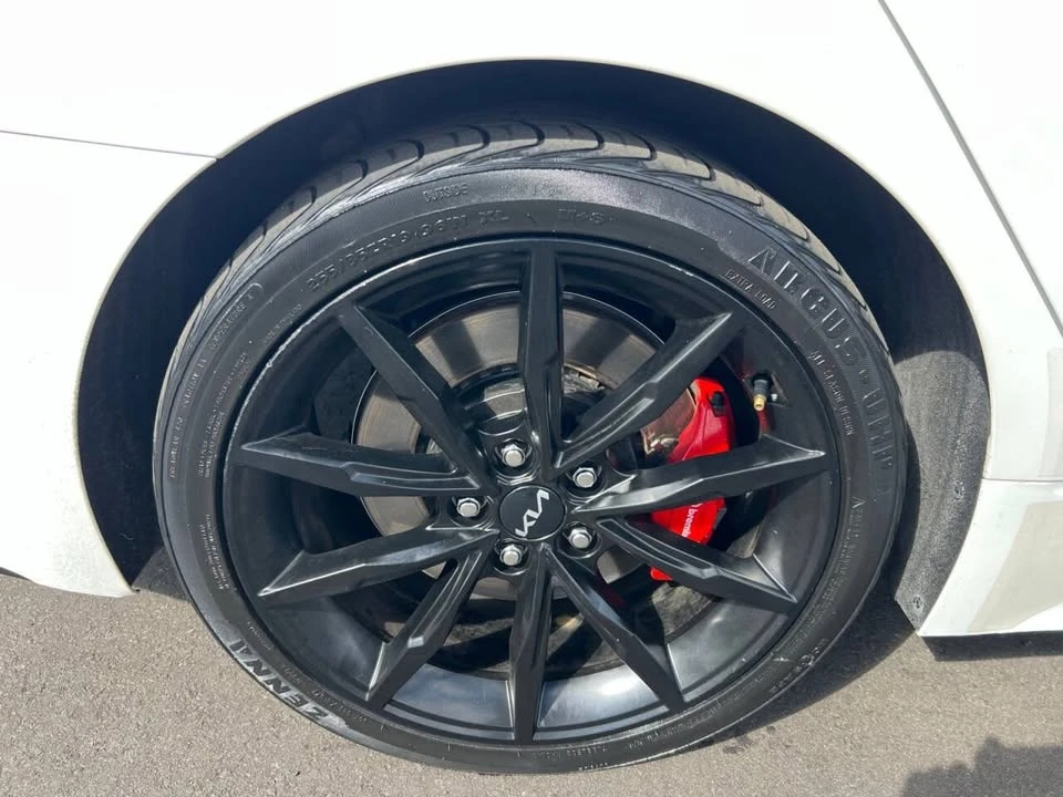 2022 Kia Stinger - Image 16 of 20