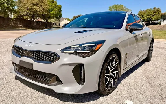 2022 Kia Stinger