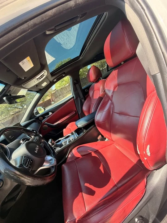 2022 Kia Stinger - Image 5 of 7