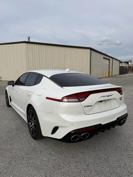 2022 Kia Stinger - Image 6 of 8