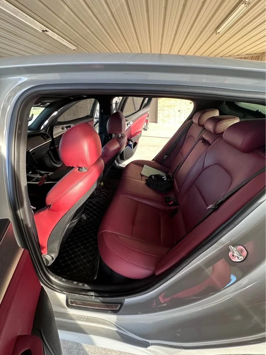 2022 Kia Stinger - Image 3 of 10