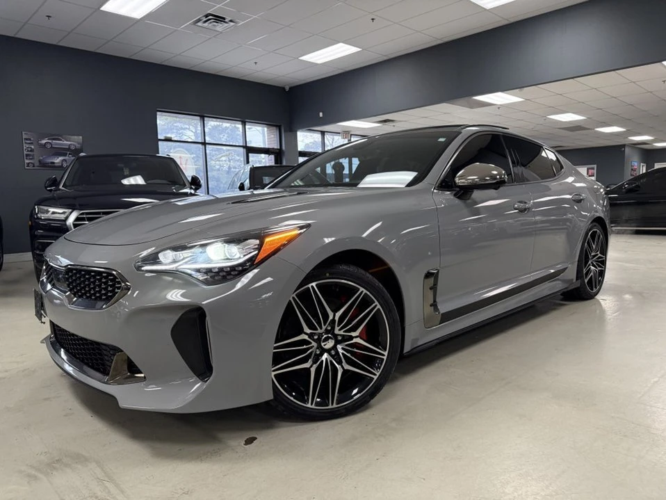 2022 Kia Stinger - Image 10 of 20