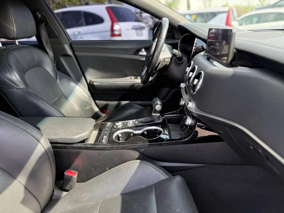 2022 Kia Stinger - Image 20 of 20